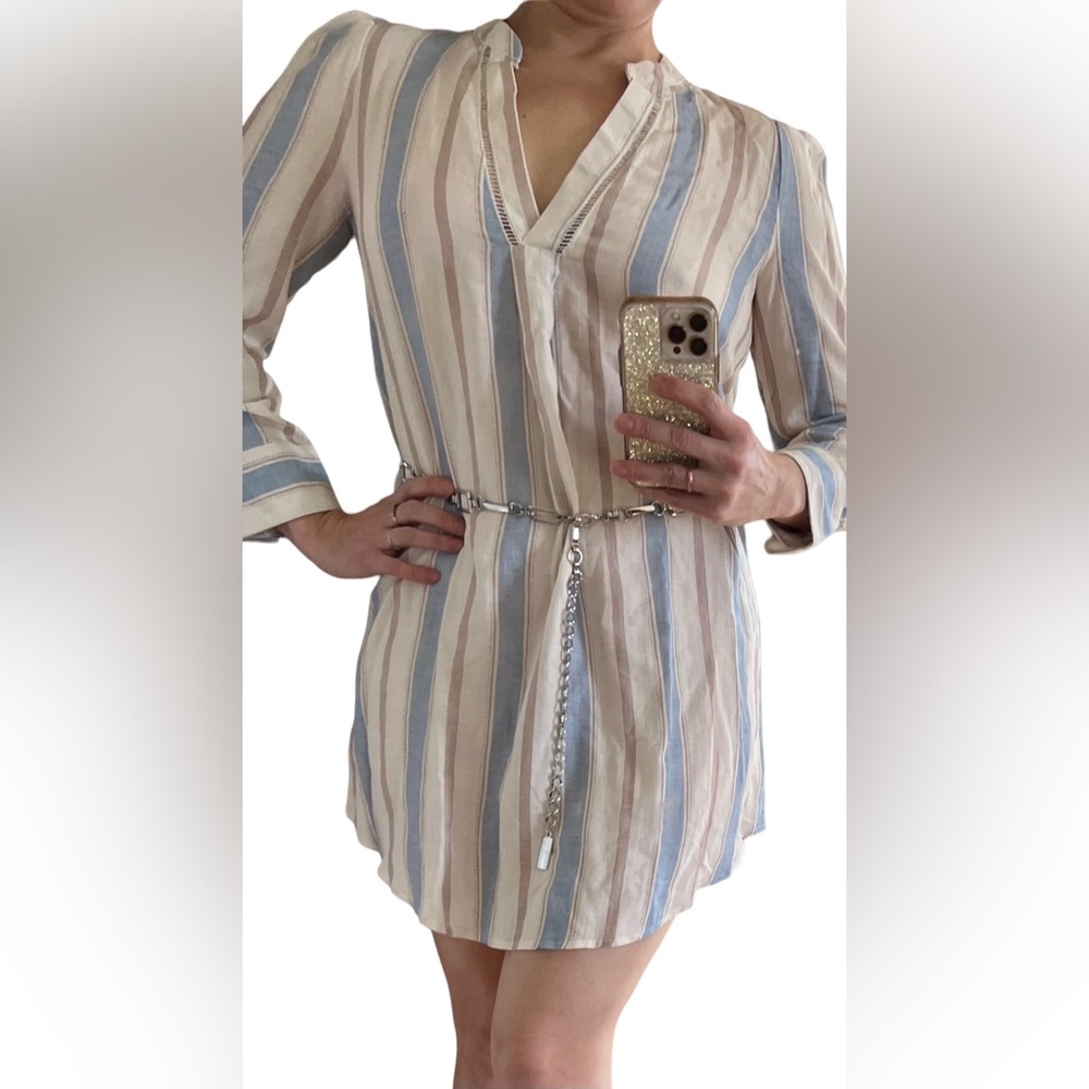 Long sleeves shirt dress  with a beautiful metal chain belt size M with tag